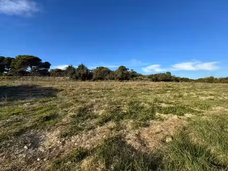 magnifique terrain à bâtir sur st genies de comolas