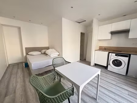 vente appartement 1 pièce 22 m² à quimper (29000)  79 900 €