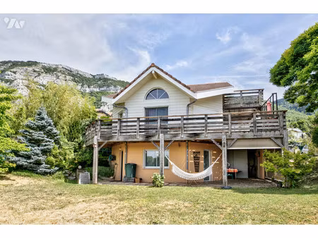 maison de luxe à vendre à collonges-sous-salève