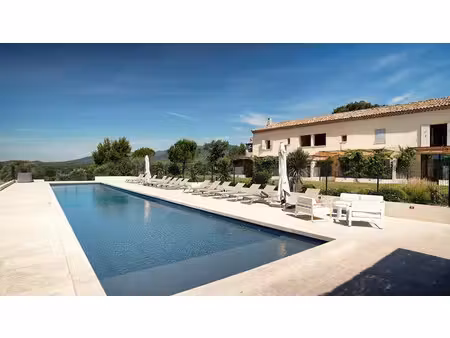 vente maison 18 pièces 564 m² à la bastide-des-jourdans (84240)  2 130 000 €