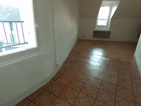 vente appartement 1 pièce 26 m² à pontoise (95000)  93 000 €