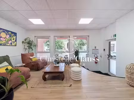 local commercial 53 m²