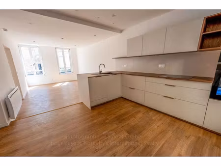 vente appartement 2 pièces 47 m² à bayeux (14400)  179 000 €