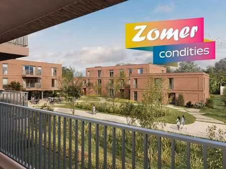ruim appartement met riant overdekt terras en bureau