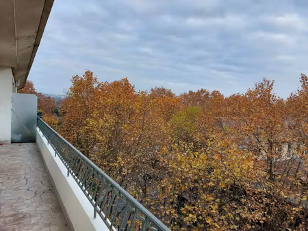 location appartement 4 pièces 114 m² à lyon 6 (69006)