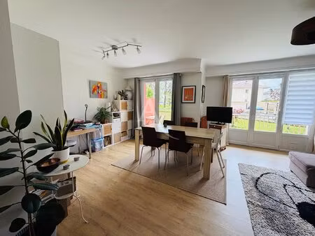 pau quartier saint-dominique / appartement t3 lumineux avec cave et garage possible