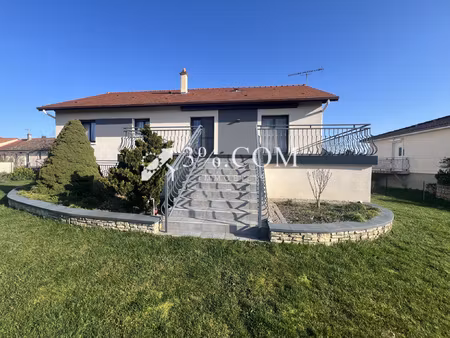 superbe maison plain-pied 150 m2 + terrain arboré 1900 m2 54