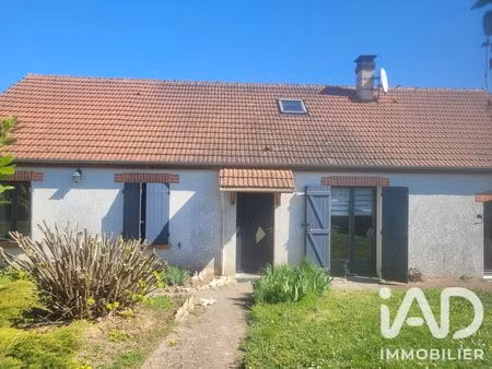 maison traditionnelle à puiseaux (45390)