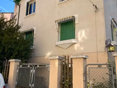 vente appartement 1 pièce 32 m² lyon 8 (69008)