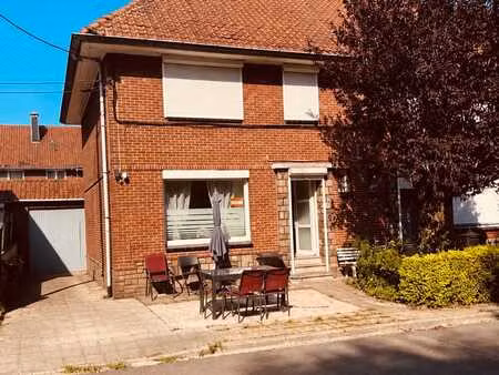 maison avec garage  jardin  3 chambres  peb c