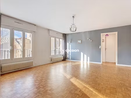 vente appartement 2 pièces 56 m² à lyon 7ème (69007)  239 000 €