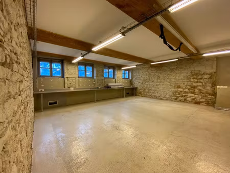 vente commerce 332 m² lyon 1 (69001)