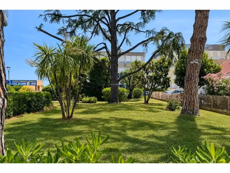 vente appartement 2 pièces 55 m² à saint-laurent-du-var (06700)  240 000 €