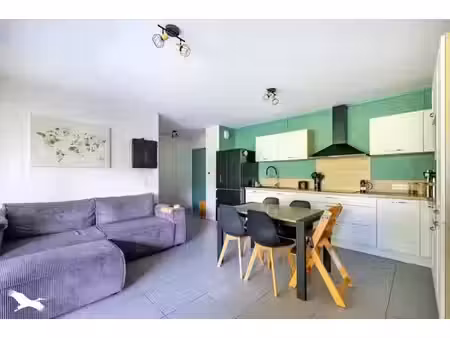vente appartement 3 pièces 60 m² à sathonay-camp (69580)  262 400 €