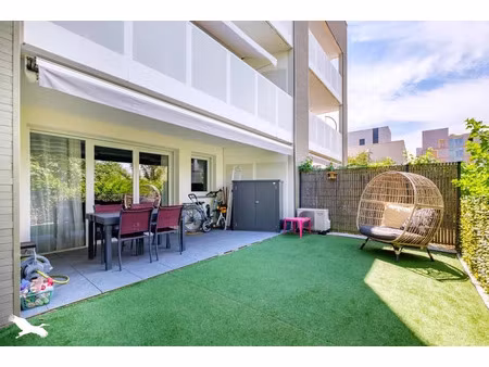 vente appartement 3 pièces 60 m² à sathonay-camp (69580)  272 000 €