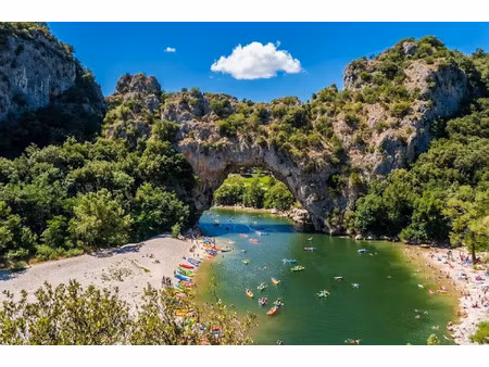 vente locaux professionnels 10 pièces 150 m² à (07000)  579 000 €