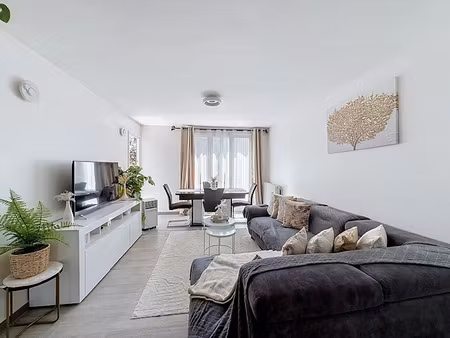 vente appartement 5 pièces 82 m² à montreuil (93100)  310 000 €