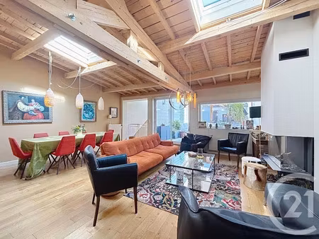 vente appartement 6 pièces 187 m² à le puy-en-velay (43000)  340 000 €