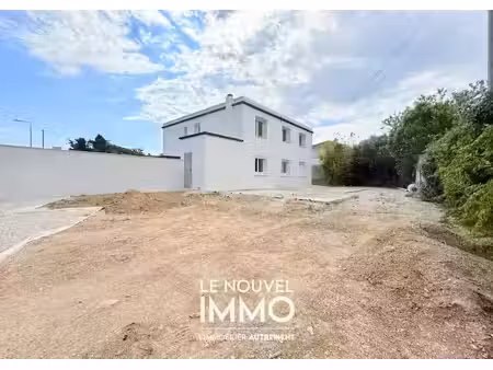 vente appartement 5 pièces 91 m² à rognac (13340)  329 000 €
