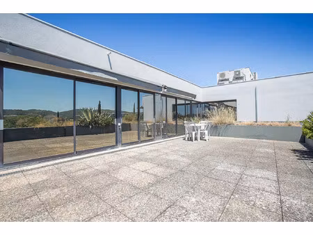 location bureau 47 m² à aix-en-provence (13090)