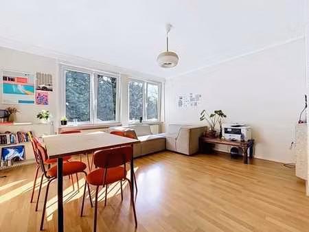 bel appartement 1ch lumineux de ± 53 m² – cave & local vélo