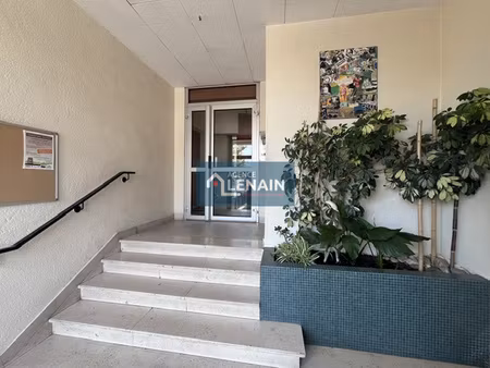 cholet centre appartement avec balcon  parking privatif