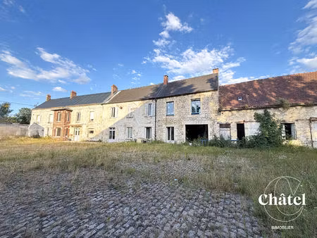 proche nanteuil le haudouin - ensemble immobilier et dépendances - travaux
