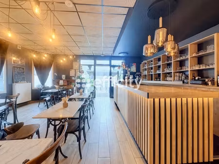 immeuble 7 pièces - 160 m²