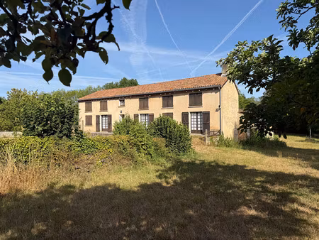 vente maison 5 pièces 151 m² château-larcher (86370)
