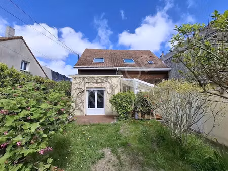 location meublée maison 5 pièces 100 m² à le havre (76600)  1 200 €