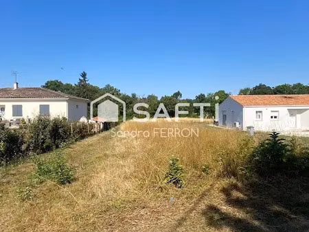 vente terrain à batir 1430 m² à le seure (17770)  26 000 €