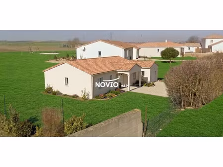 vente terrain 600 m² à vendeuvre-du-poitou (86380)  29 333 €