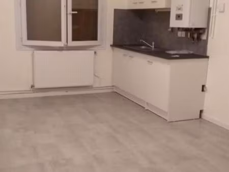 f2 - 29.28m ²