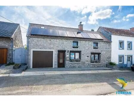 superbe maison 3 façades avec garage