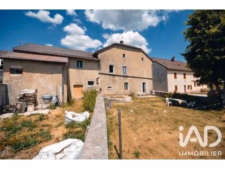 maison à lajoux (39310)