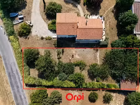 vente terrain 698 m² à angoulins (17690)  357 000 €
