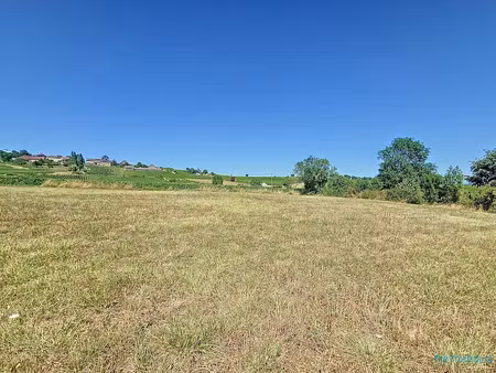 vente terrain à batir 2284 m² à buxy (71390)  150 000 €