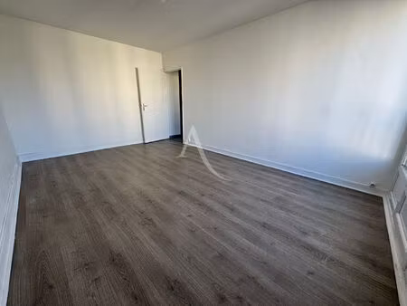appartement villejuif 3 pièce(s) 57.39 m2