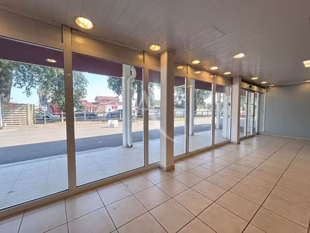 vente locaux professionnels 3 pièces 49.1 m² à saint-médard-en-jalles (33160)  19 500 €