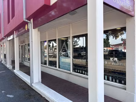 vente locaux professionnels 3 pièces 49.1 m² à saint-médard-en-jalles (33160)  39 500 €