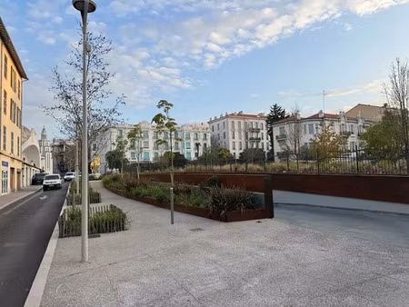 vente locaux professionnels 0 pièces 200 m² à nice (06000)  350 000 €