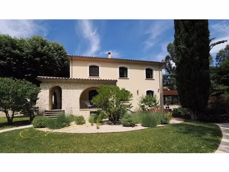 vente hôtel particulier 31 pièces 1100 m² à dieulefit (26220)  2 200 000 €
