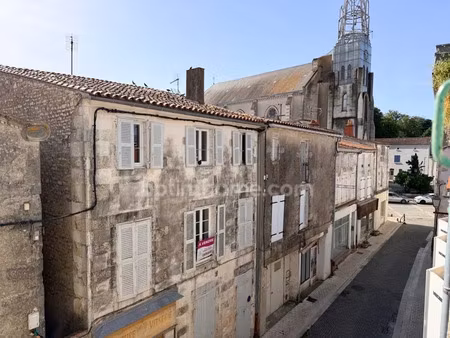 vente immeuble 6 pièces 135 m² à marans (17230)  256 000 €