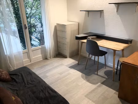 location meublée appartement 1 pièce 15 m² à toulouse (31000)  475 €