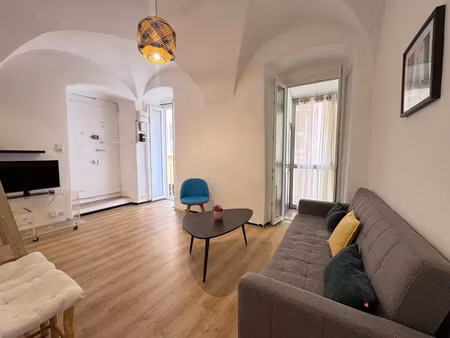 location meublée appartement 1 pièce 28 m² à bastia (20200)  490 €