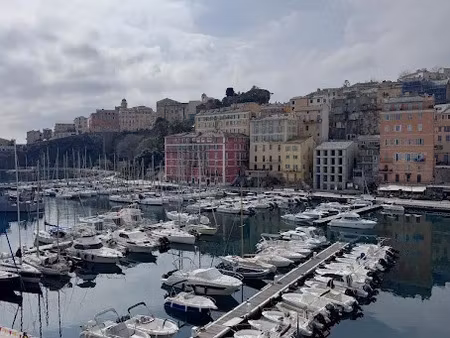 location meublée appartement 2 pièces 28 m² à bastia (20200)  580 €