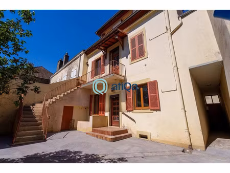 location meublée appartement 3 pièces 62.75 m² à le creusot (71200)  675 €