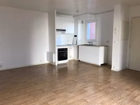 location appartement 2 pièces 44.33 m² à val-de-reuil (27100)  655 €