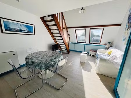 bel appartement entièrement meublé proche de la plage