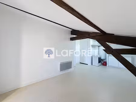 location - appartement verruyes